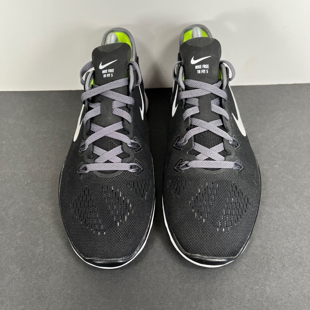 Nike Womens 7.5 Free TR Fit 5 Athletic Training Running Sneakers 704674-004 EUC